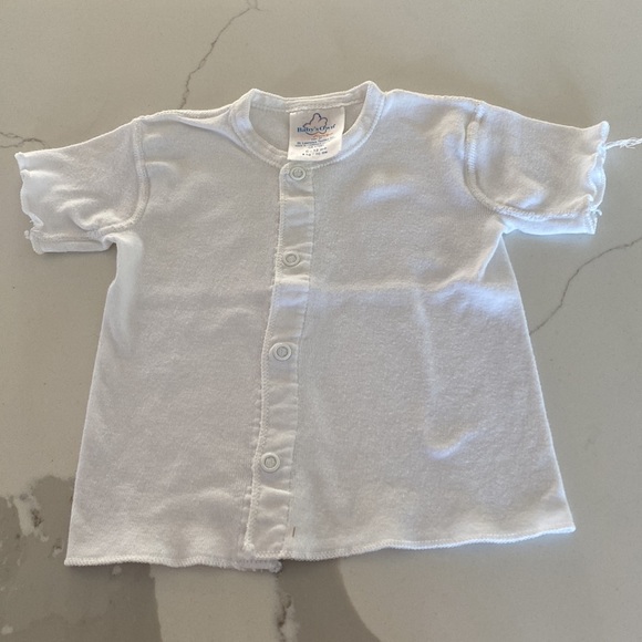 Bundle of Onesies and Vests - Picture 5 of 9